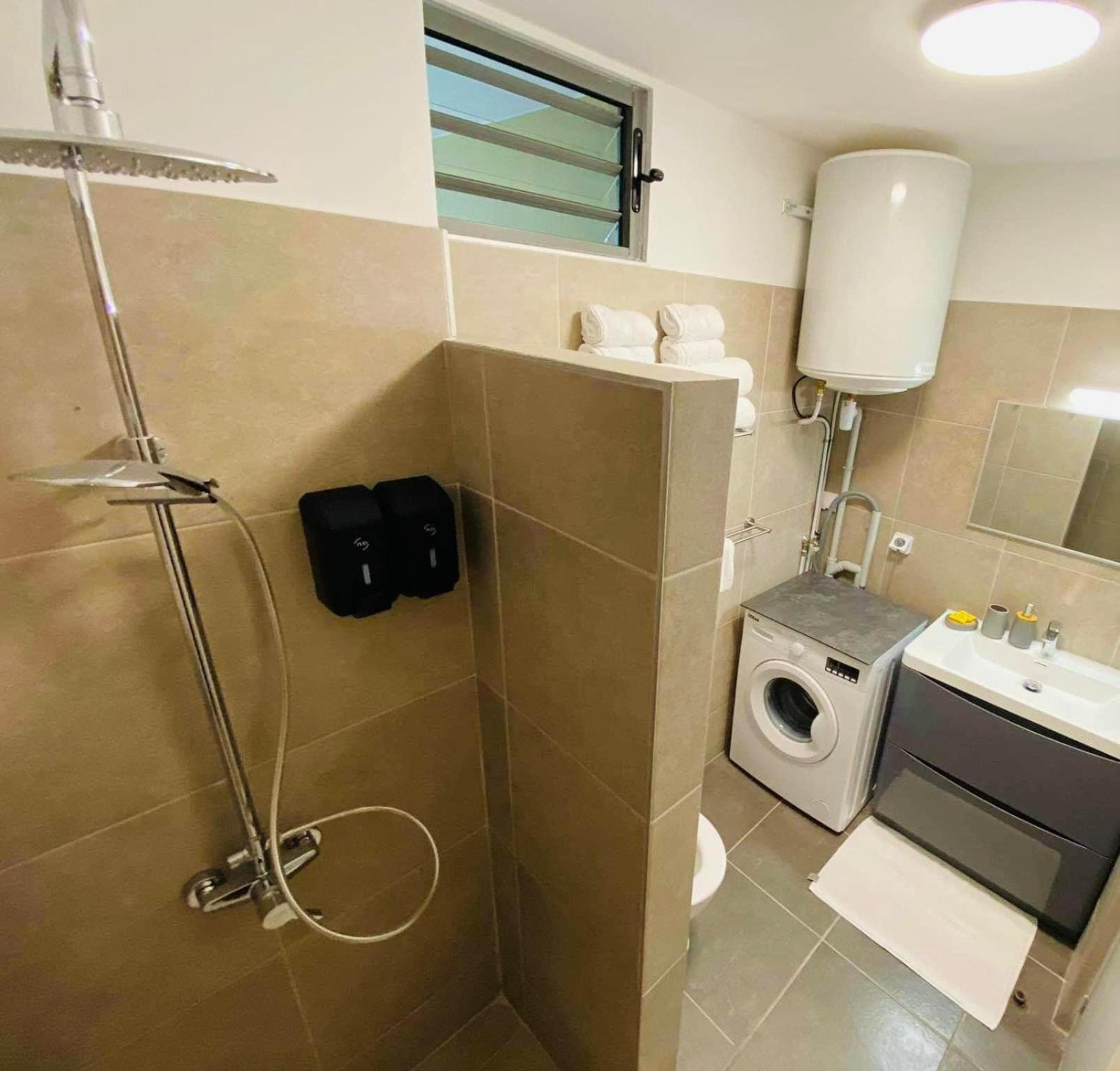 Tehautahi Cozy Lodge 2 Papeete  Ngoại thất bức ảnh